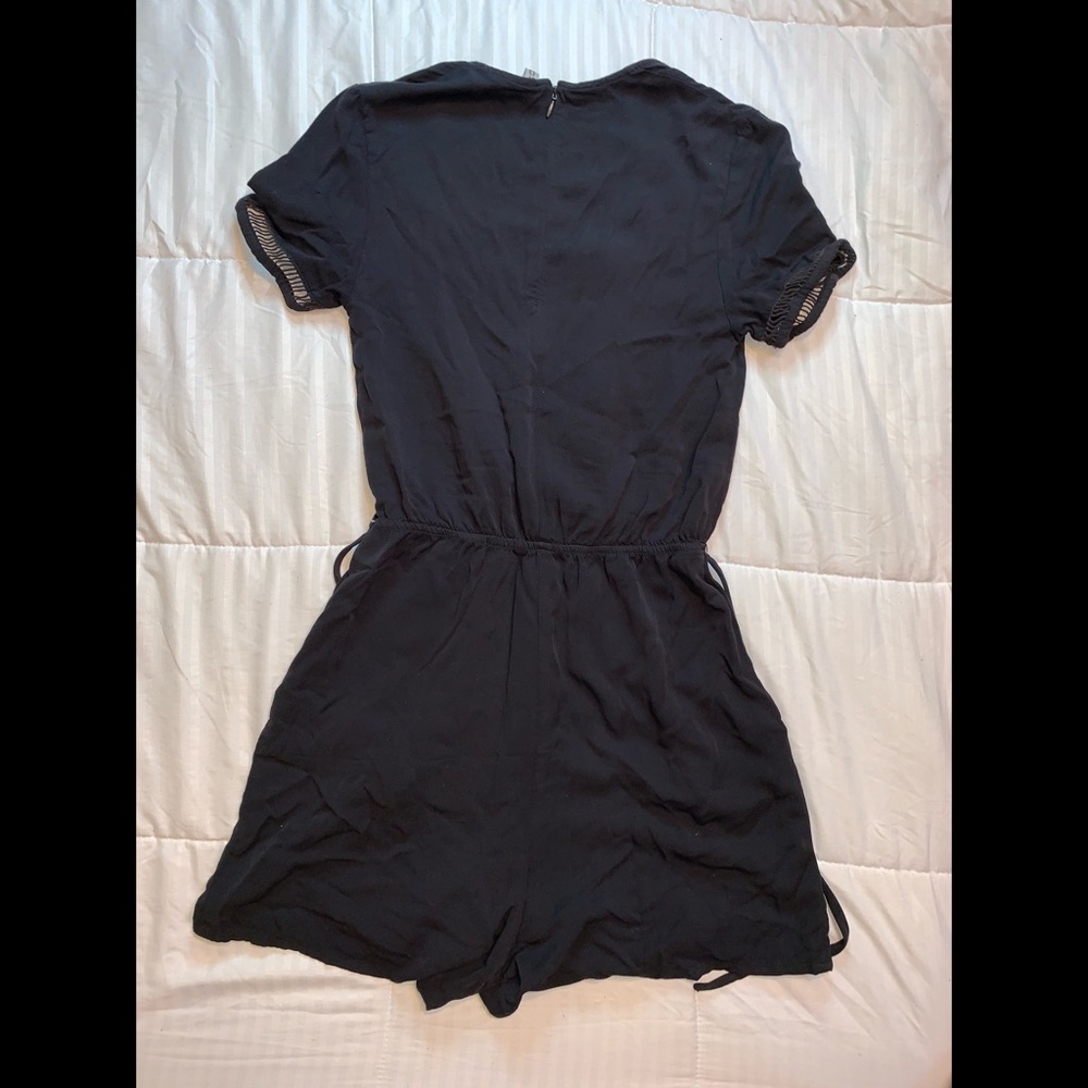 Romper - Picture 2 of 5